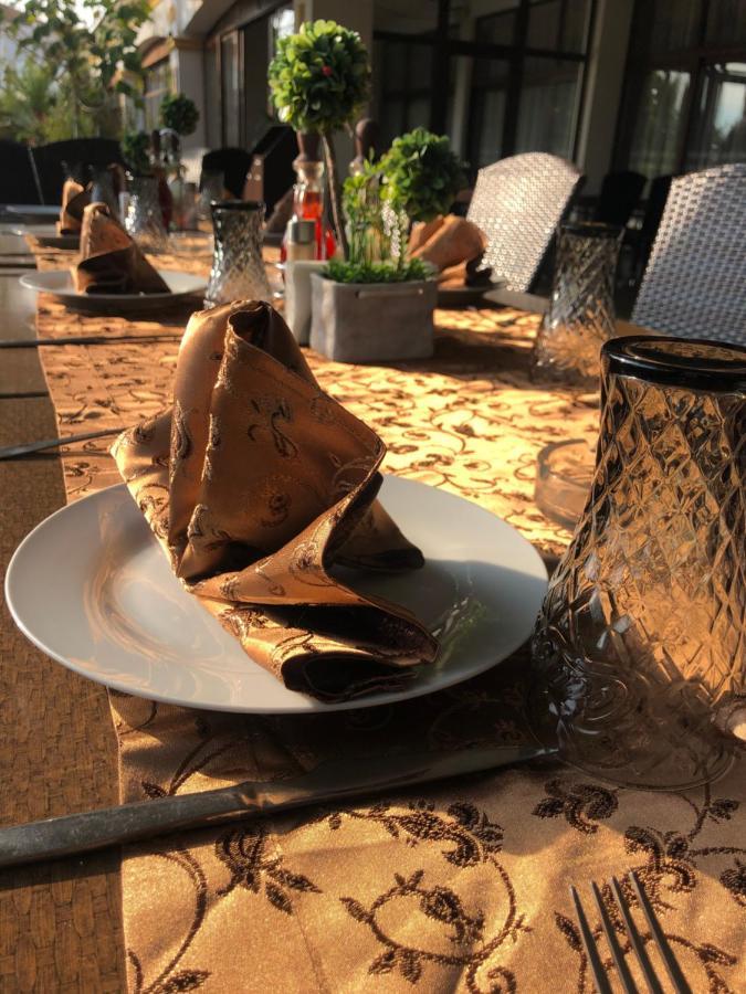 Hotel Paradise أوجنيانوفو المظهر الخارجي الصورة