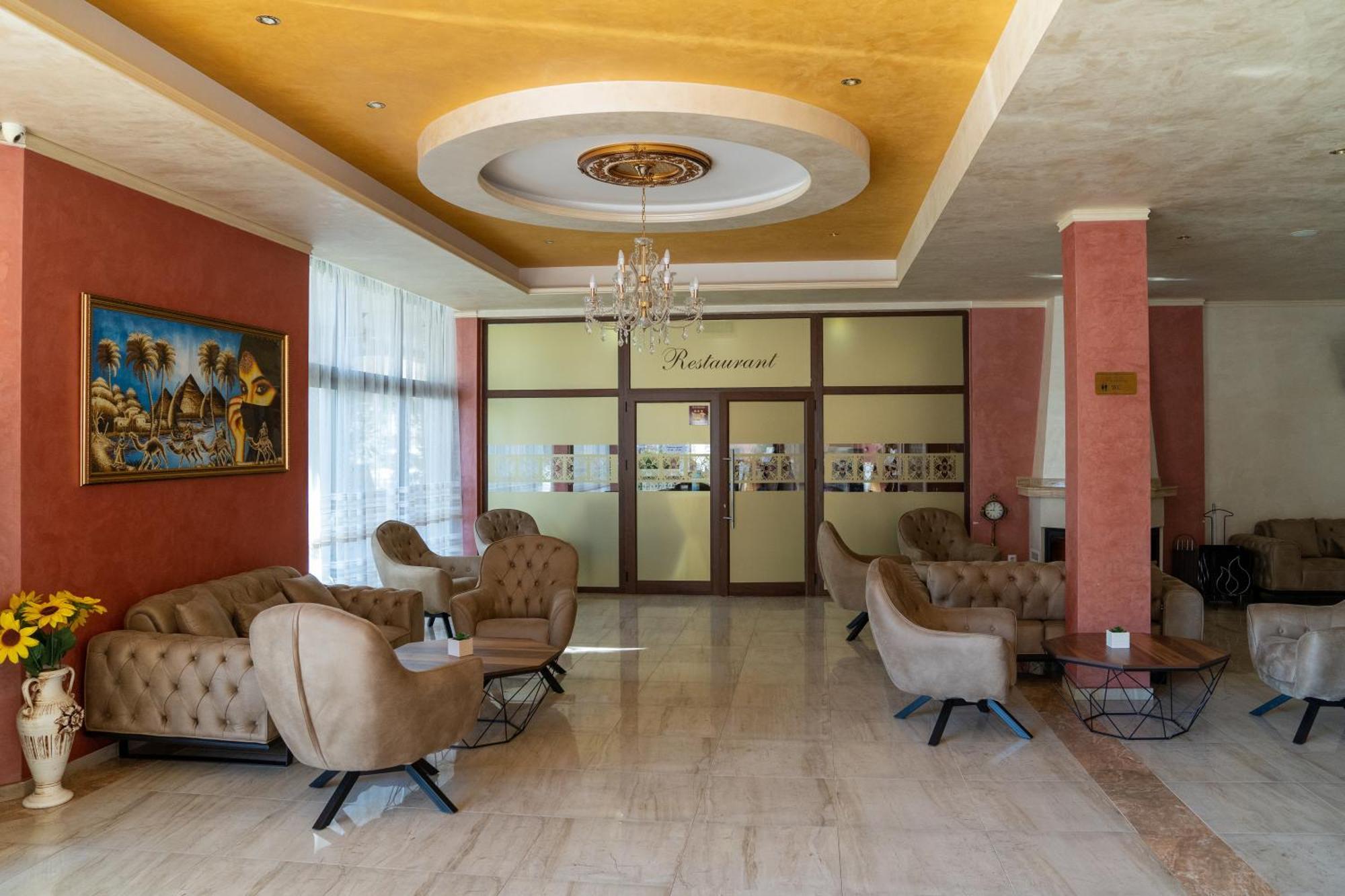 Hotel Paradise أوجنيانوفو المظهر الخارجي الصورة