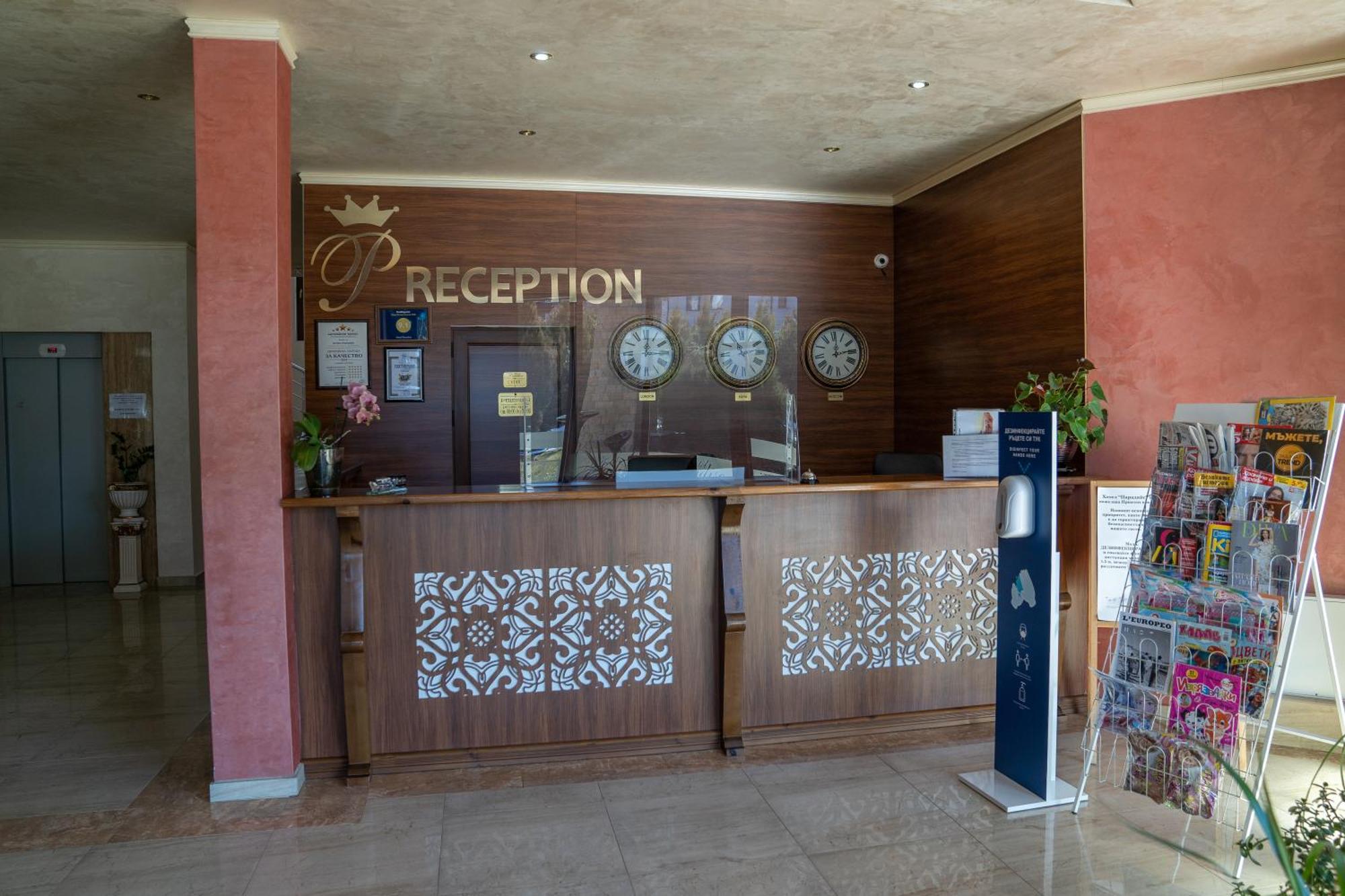Hotel Paradise أوجنيانوفو المظهر الخارجي الصورة